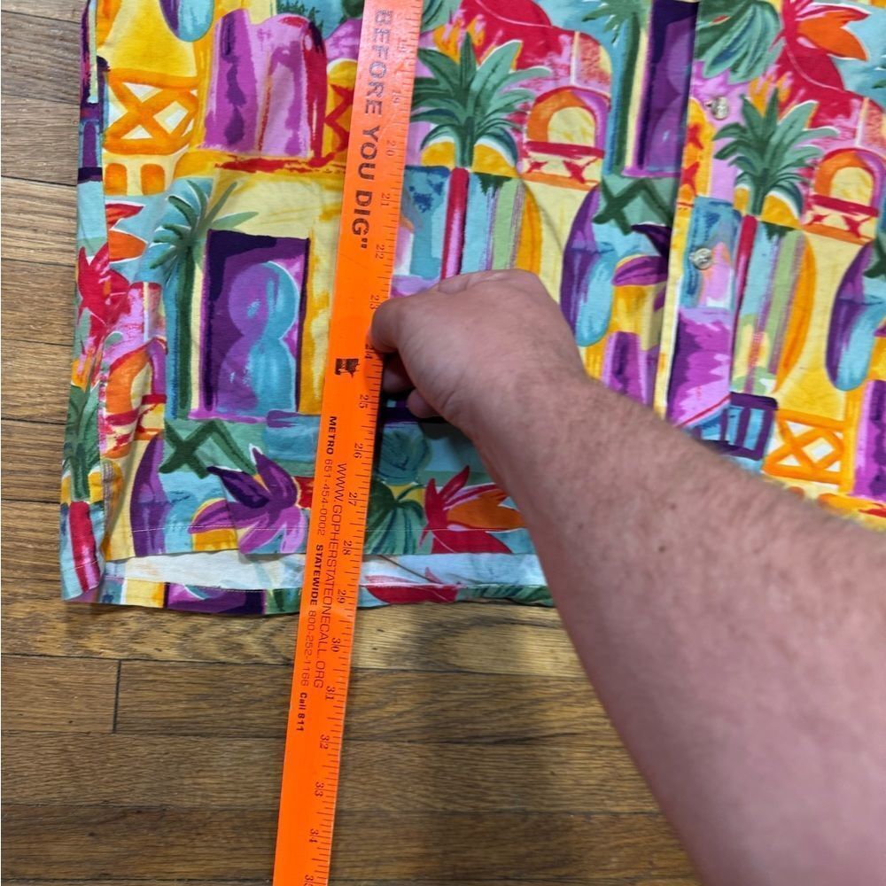 Vintage Colorful Hawaiian Shirt - Picture 5 of 6